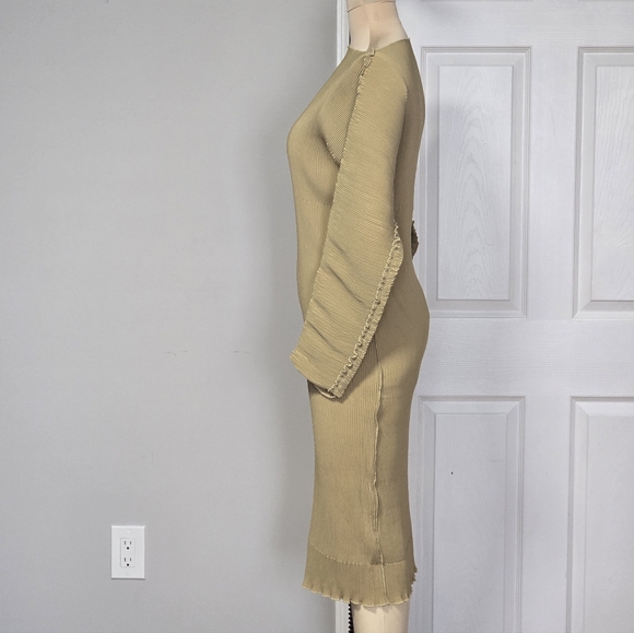 Toteme Mia Vana Ribbed Long-Sleeve Midi Dress, Size S - Picture 5 of 6